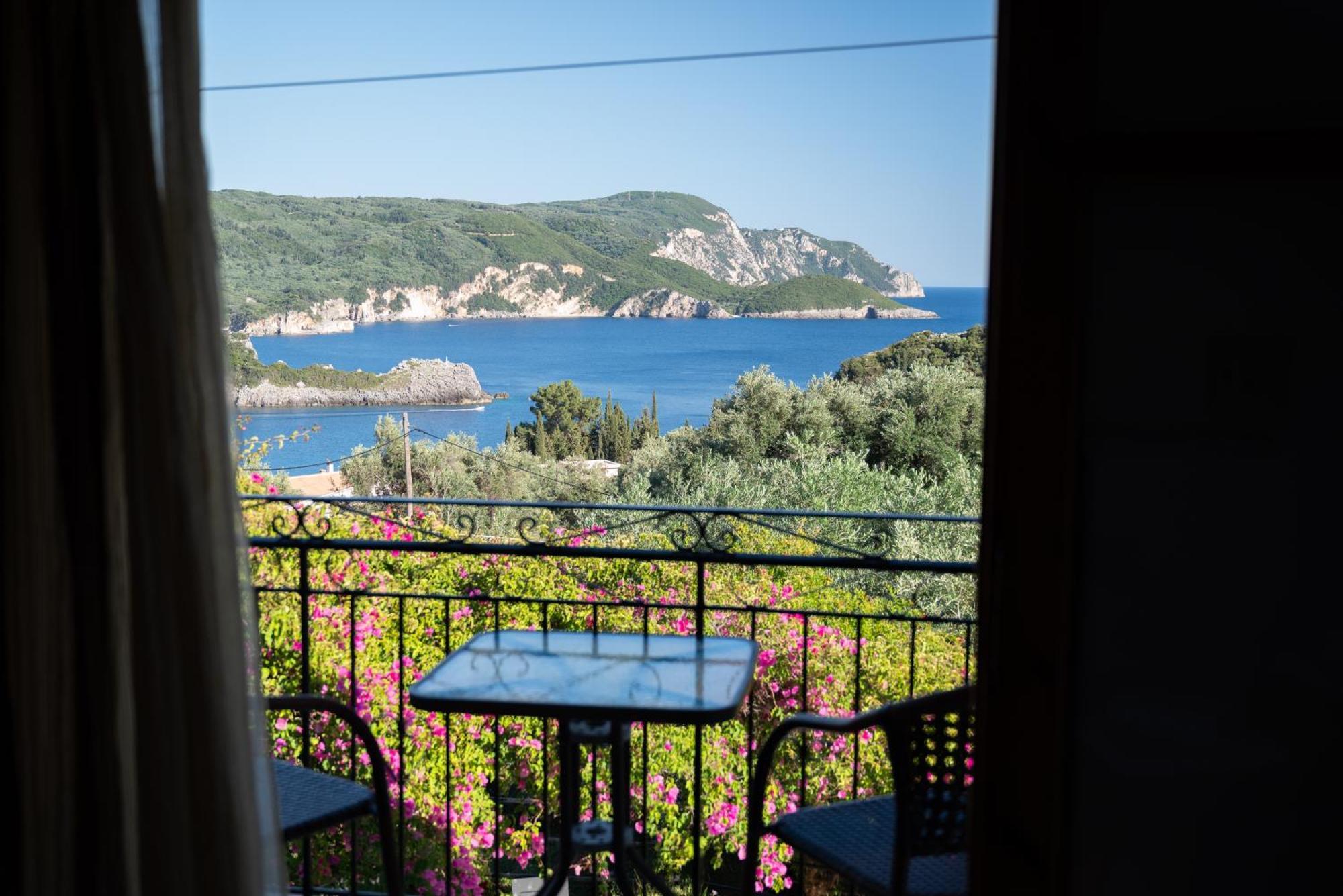 Ulisse Apartments Палеокастрица Экстерьер фото