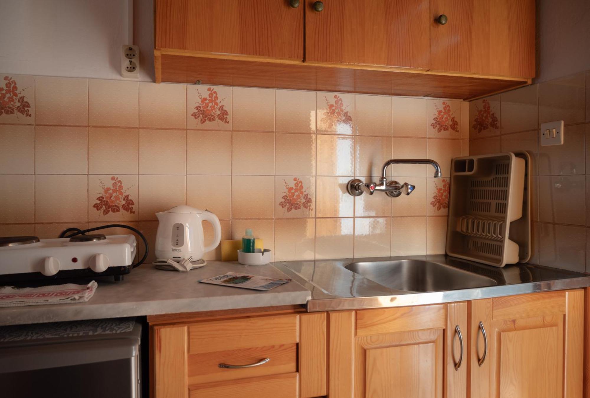 Ulisse Apartments Палеокастрица Экстерьер фото